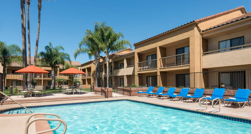 Courtyard Anaheim Buena Park Hotell Exteriör bild
