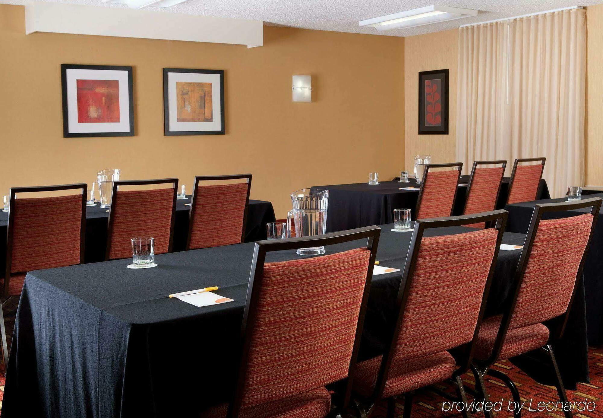 Courtyard Anaheim Buena Park Hotell Exteriör bild